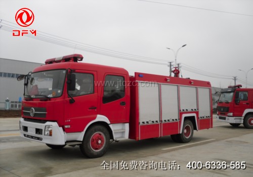 東風天錦水罐消防車（6噸）左側面