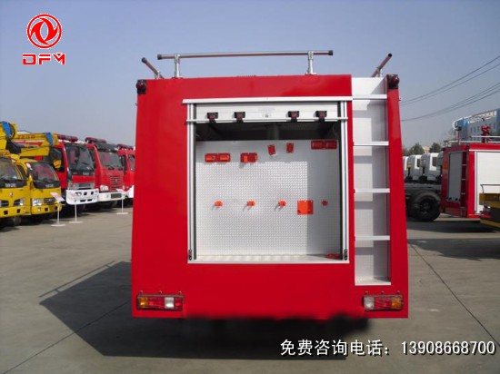 消防車后面
